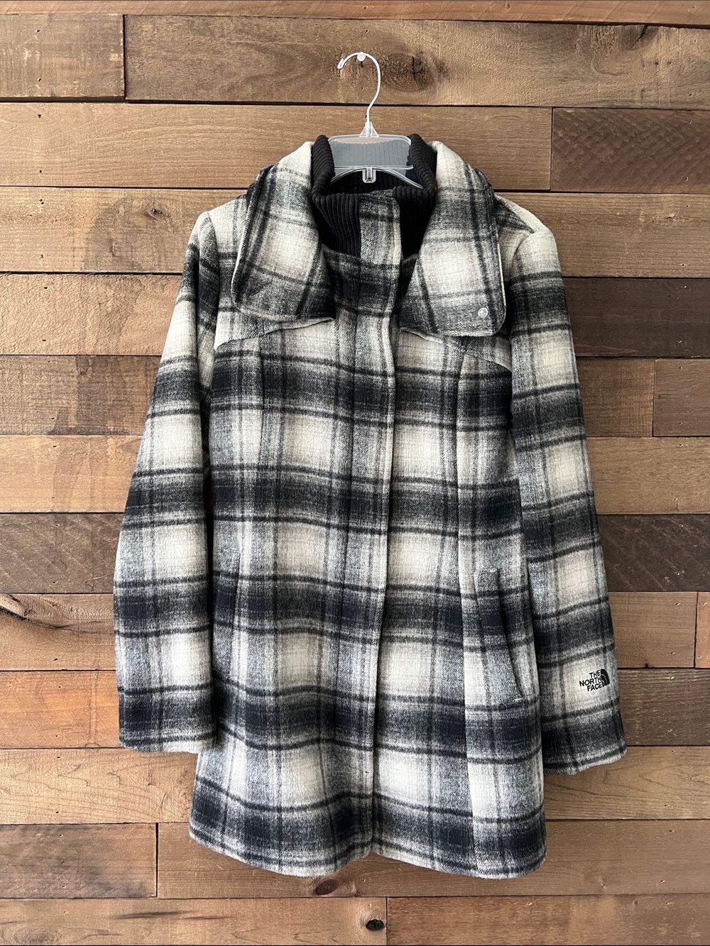The North Face Women's Black White Plaid Wool Blend Jacket Coat Size Small